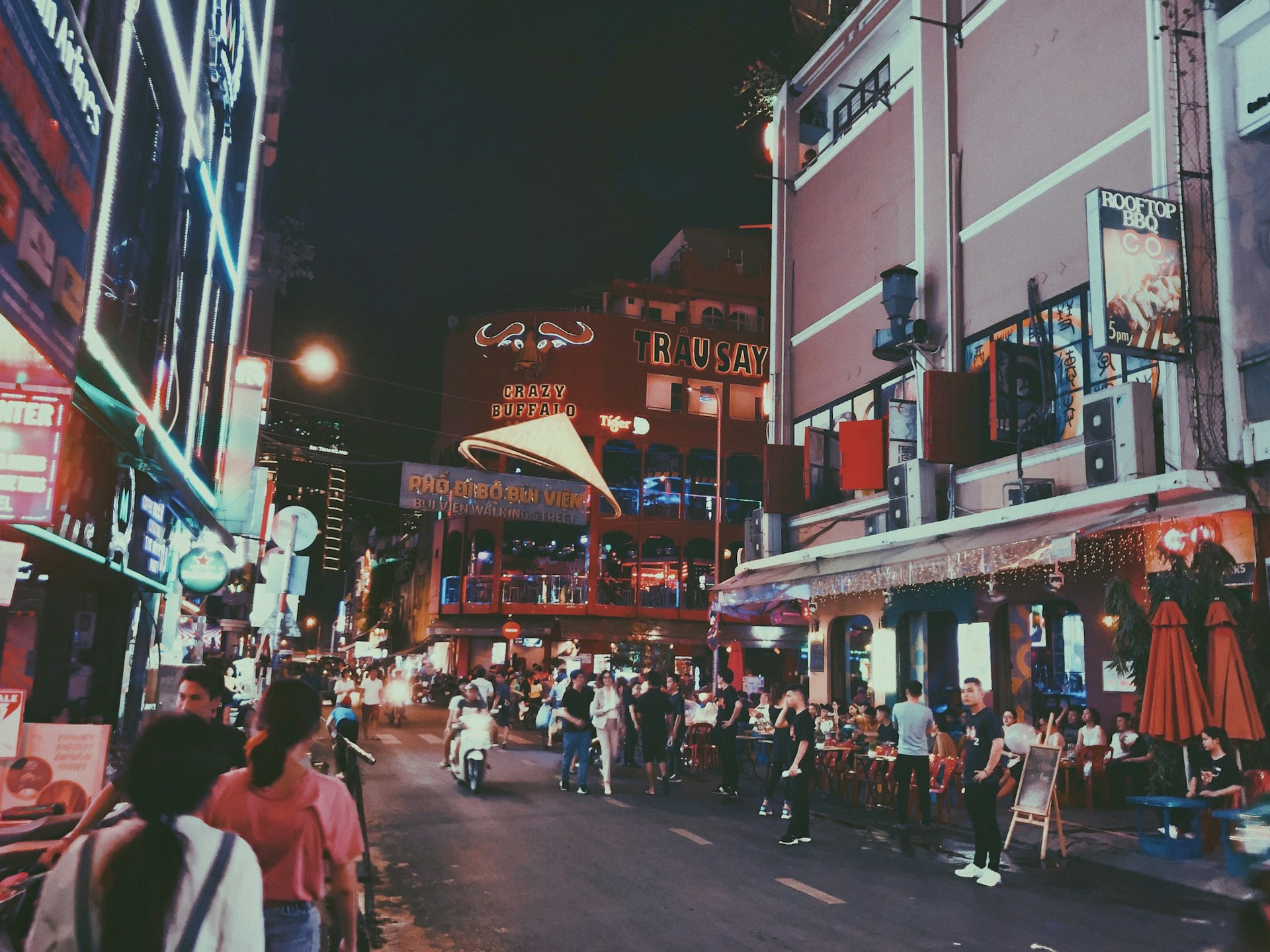 Party Street in Ho Chi Minh: A Guide to the Ultimate Nightlife Experience